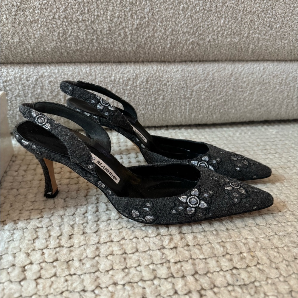 Manolo Blahnik Grey Jacquard Slingback Heel